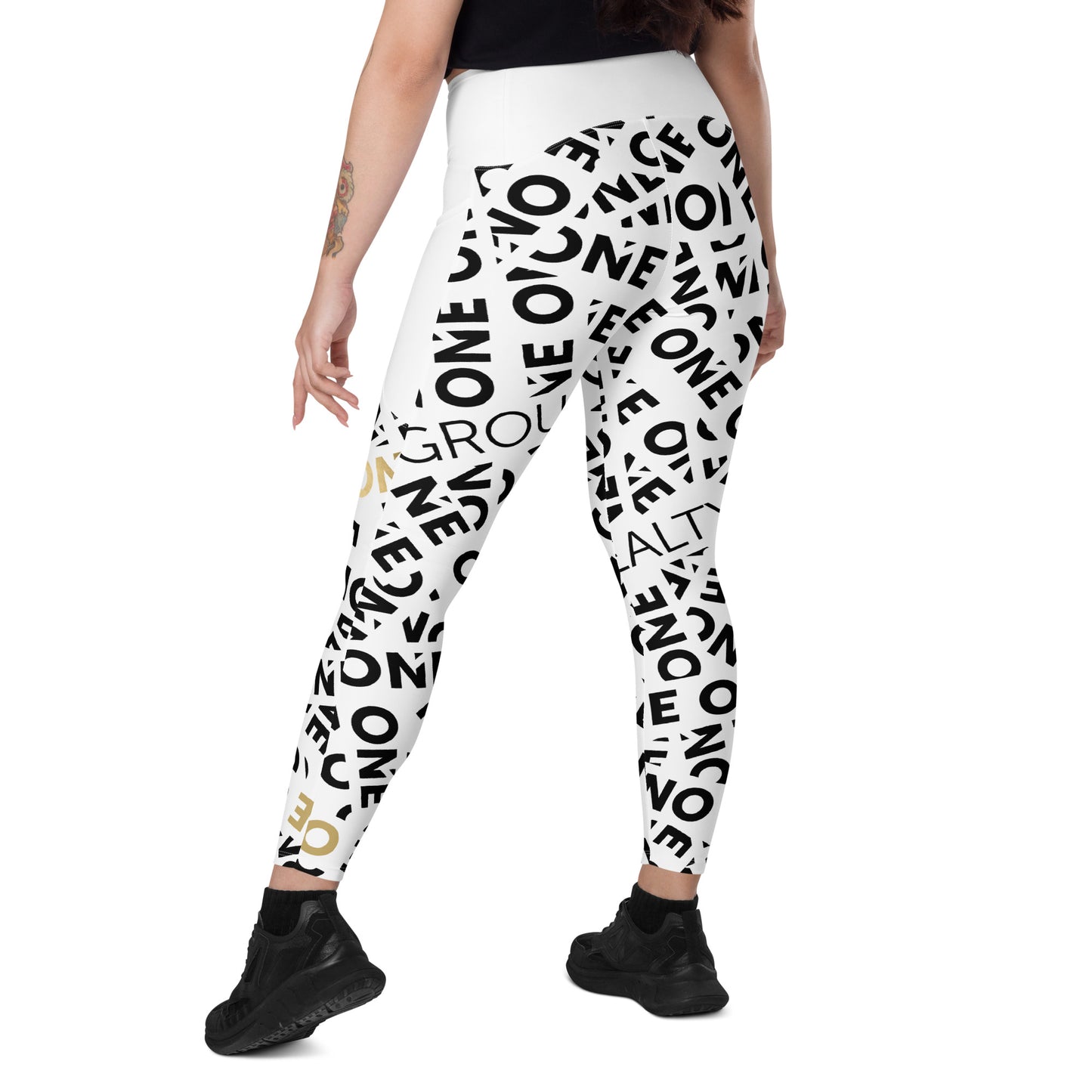 ONE Crossover Leggings With Pockets